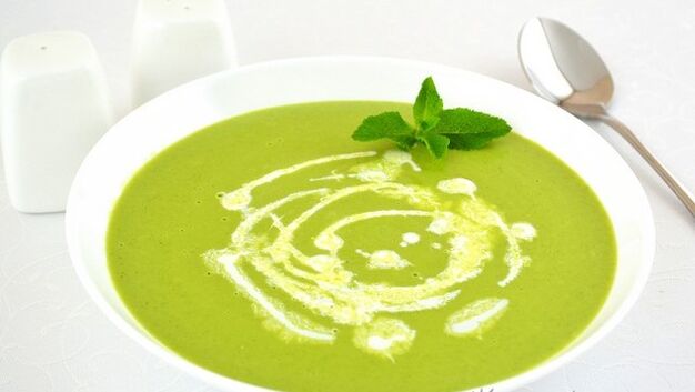 sopa de puré de verduras para la pancreatitis